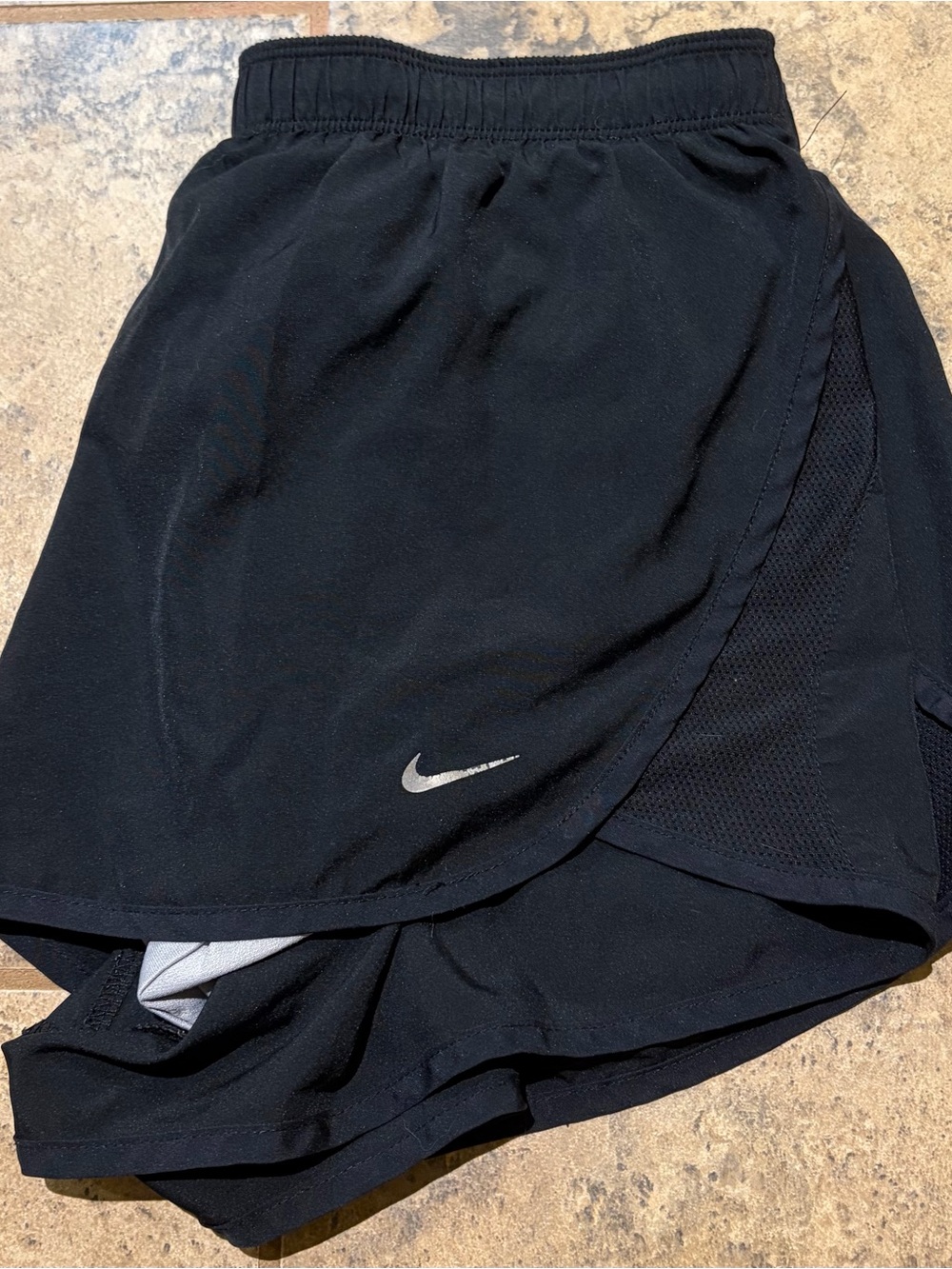 Nike Womens Black Athletic Shorts, size medium